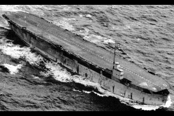 商船空母エンパイア・マッケンドリック